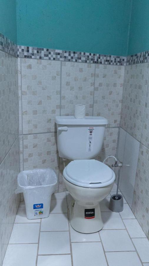 Valerie Emanuel Apartments Bocas del Toro Esterno foto