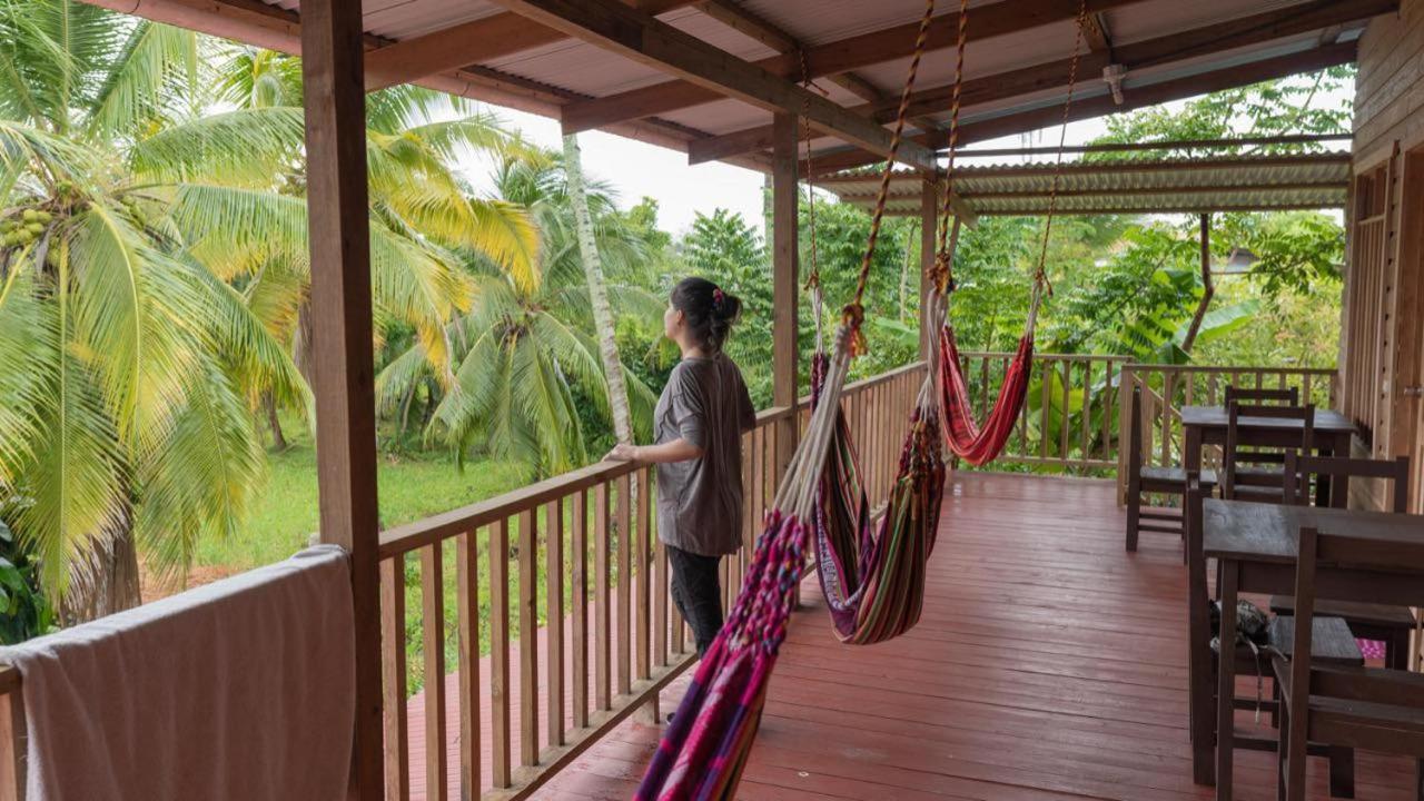 Valerie Emanuel Apartments Bocas del Toro Esterno foto